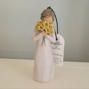 Willow Tree Warm Embrace Figurine